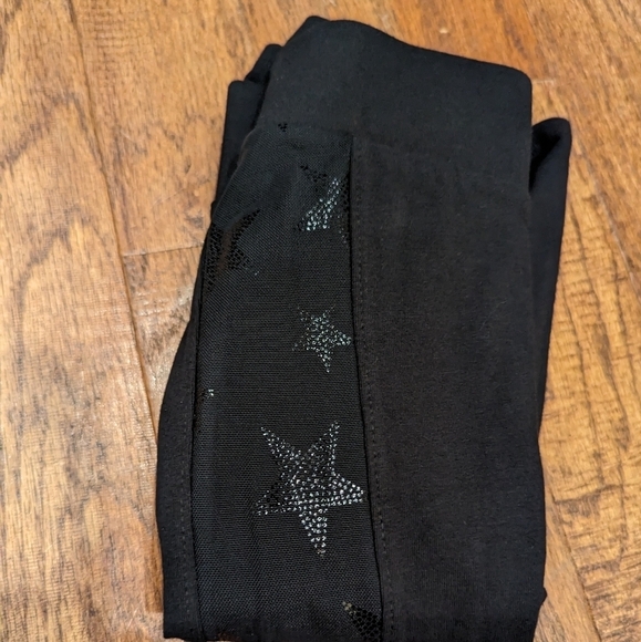 Torrid bike short with Side mesh Glitter stars size 1x - Picture 4 of 8